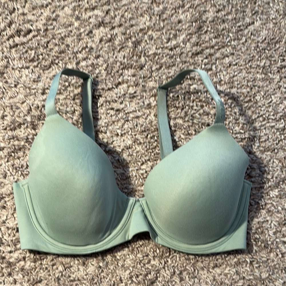 Aerie Green Molded Cup Bra Intimates & Sleepwear / Box 33-23‎